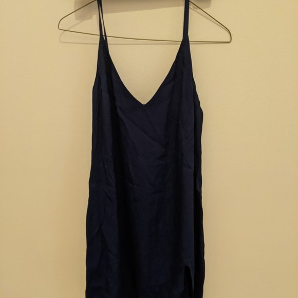 Reformation Marlowe Dress - Picture 2 of 5